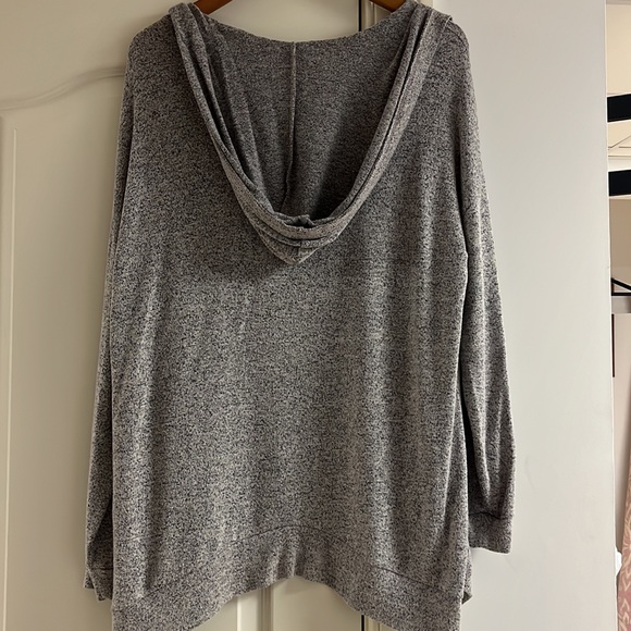 Dry Goods Gray Cardigan with Hood - Picture 3 of 4